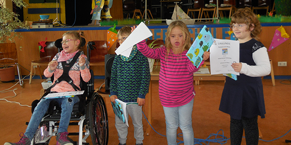 GewinnerInnen des Lesewettbewerbs der Schule am Meer